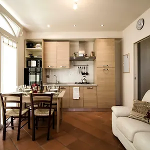  Apartment La Torre House By Tuscanywego Italy